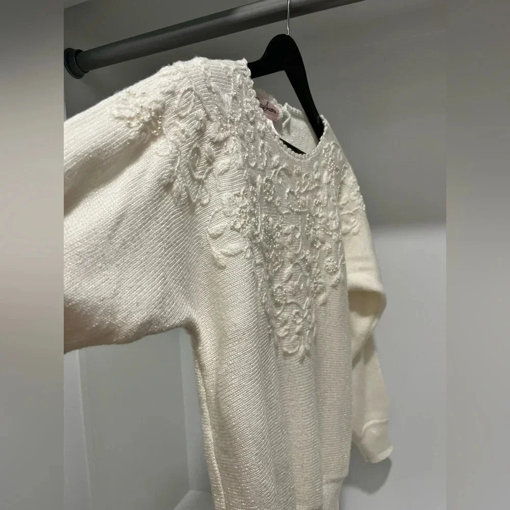Vintage • Jaclyn Smith ivory Beaded Embroidered Sweater womens size small - Picture 2 of 11